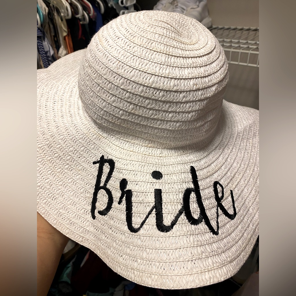 Bride Beach Hat